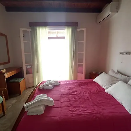 Aliki Apartamento